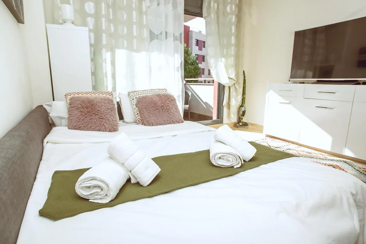 شقة Al34 - Apartamento A 400 Metros De La Playa Fenals يوريت دي مار
