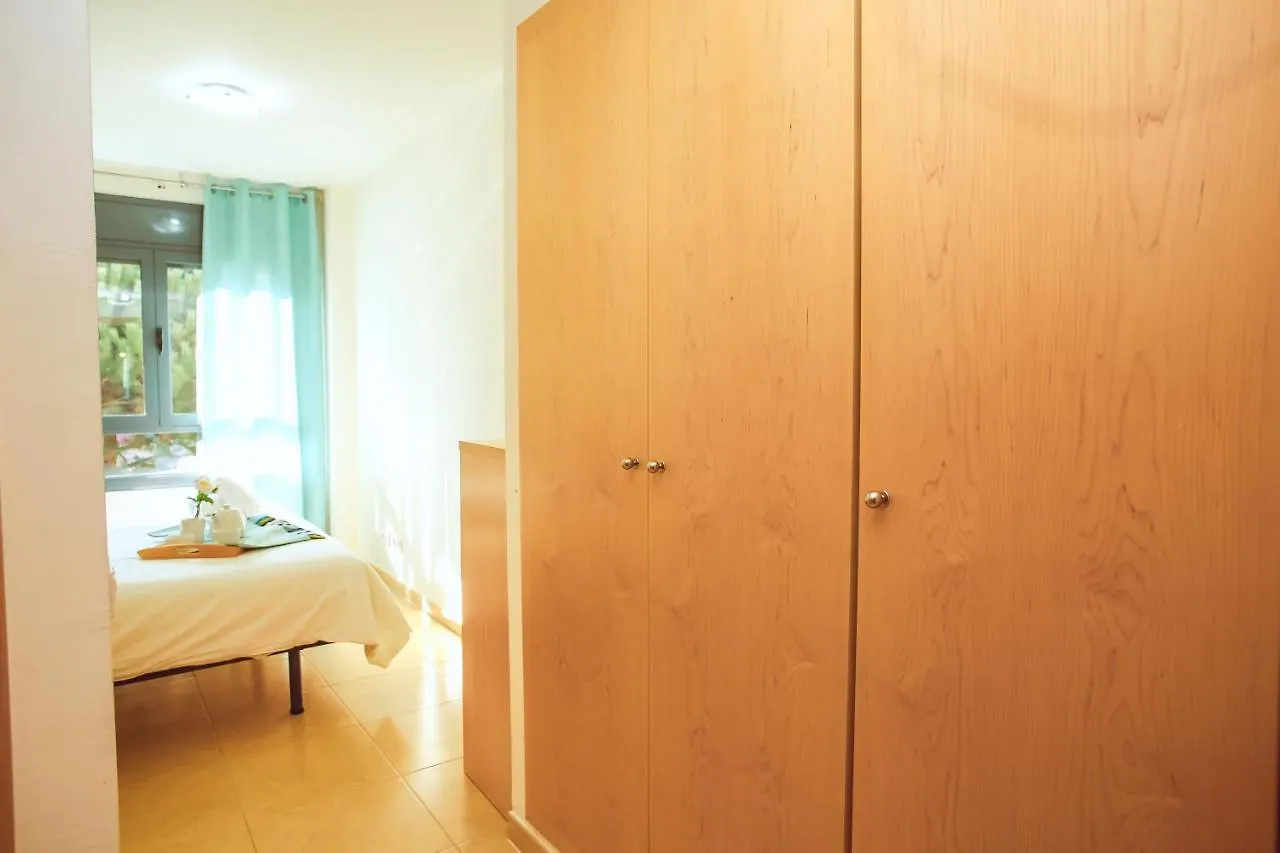 شقة Al34 - Apartamento A 400 Metros De La Playa Fenals يوريت دي مار