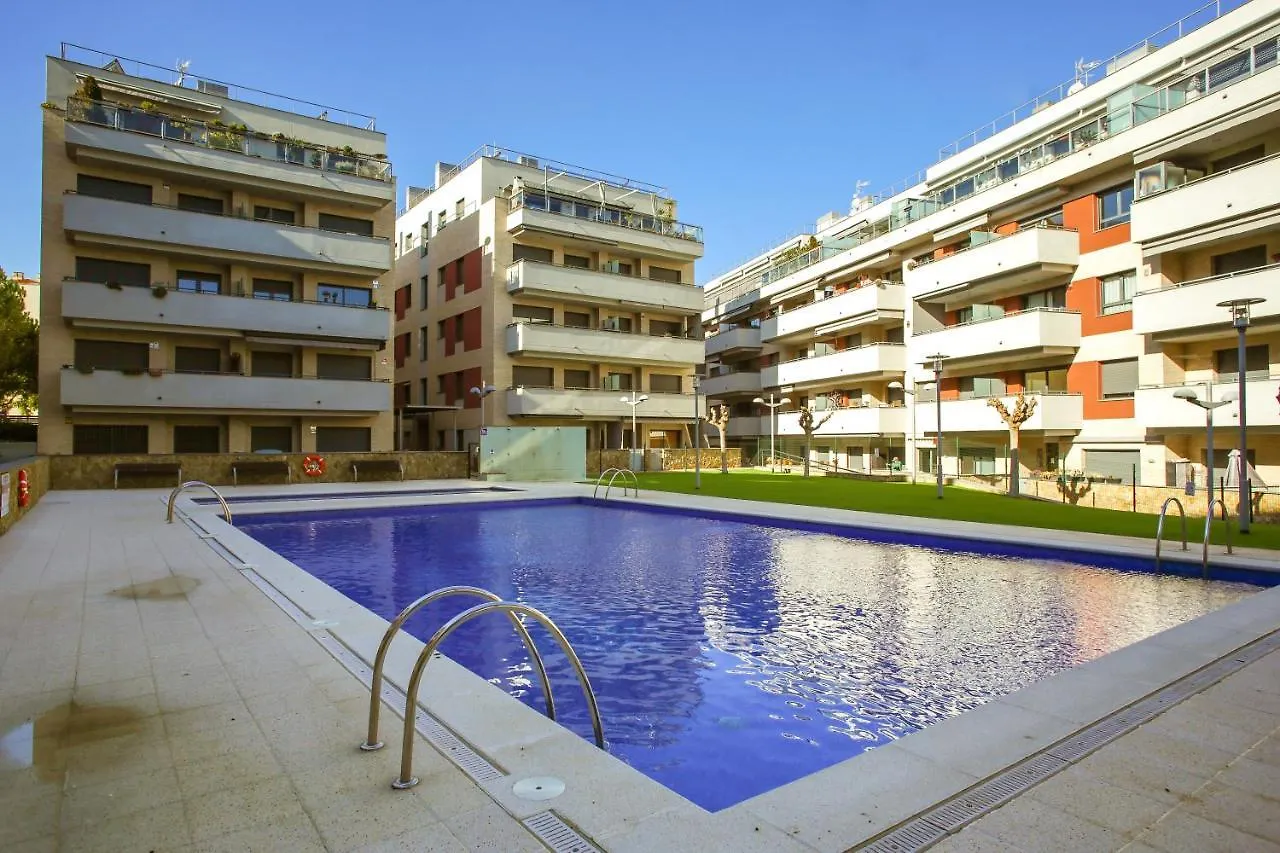 شقة Al34 - Apartamento A 400 Metros De La Playa Fenals يوريت دي مار